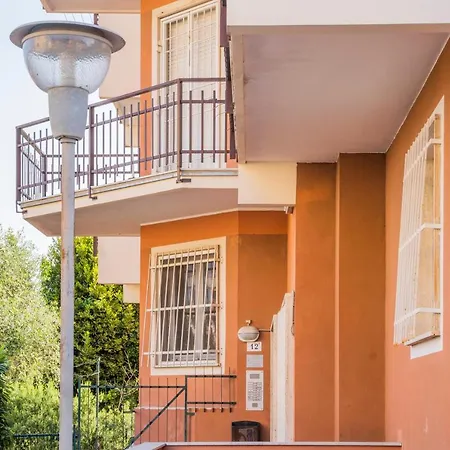 Apartman 049 - Attico Elegante, 10 Minuti A Piedi Da Mare E - Posto Auto Privato Gratis Sestri Levante