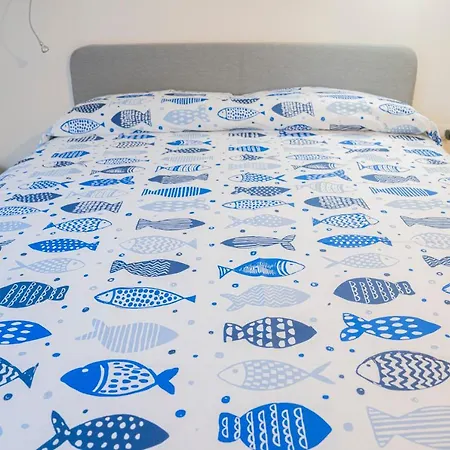 049 - Attico Elegante, 10 Minuti A Piedi Da Mare E - Posto Auto Privato Gratis