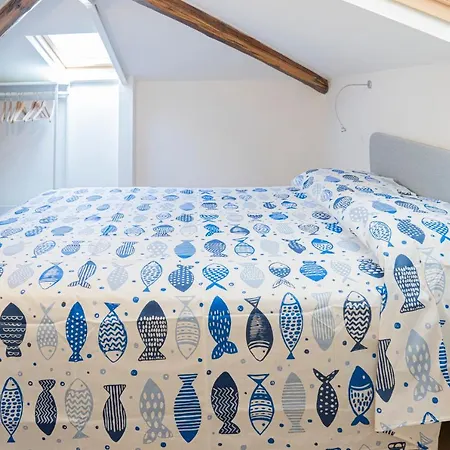 049 - Attico Elegante, 10 Minuti A Piedi Da Mare E - Posto Auto Privato Gratis Apartman Sestri Levante