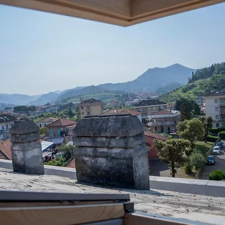 049 - Attico Elegante, 10 Minuti A Piedi Da Mare E - Posto Auto Privato Gratis *