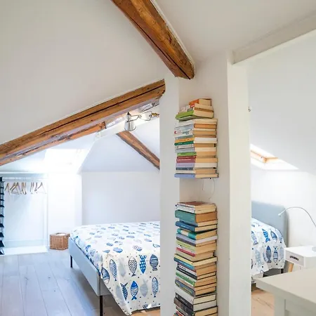 049 - Attico Elegante, 10 Minuti A Piedi Da Mare E - Posto Auto Privato Gratis Σέστρι Λεβάντε