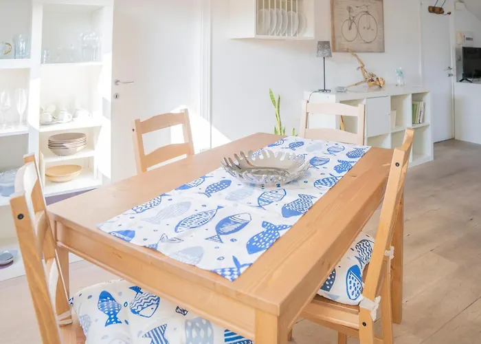 049 - Attico Elegante, 10 Minuti A Piedi Da Mare E - Posto Auto Privato Gratis * Sestri Levante